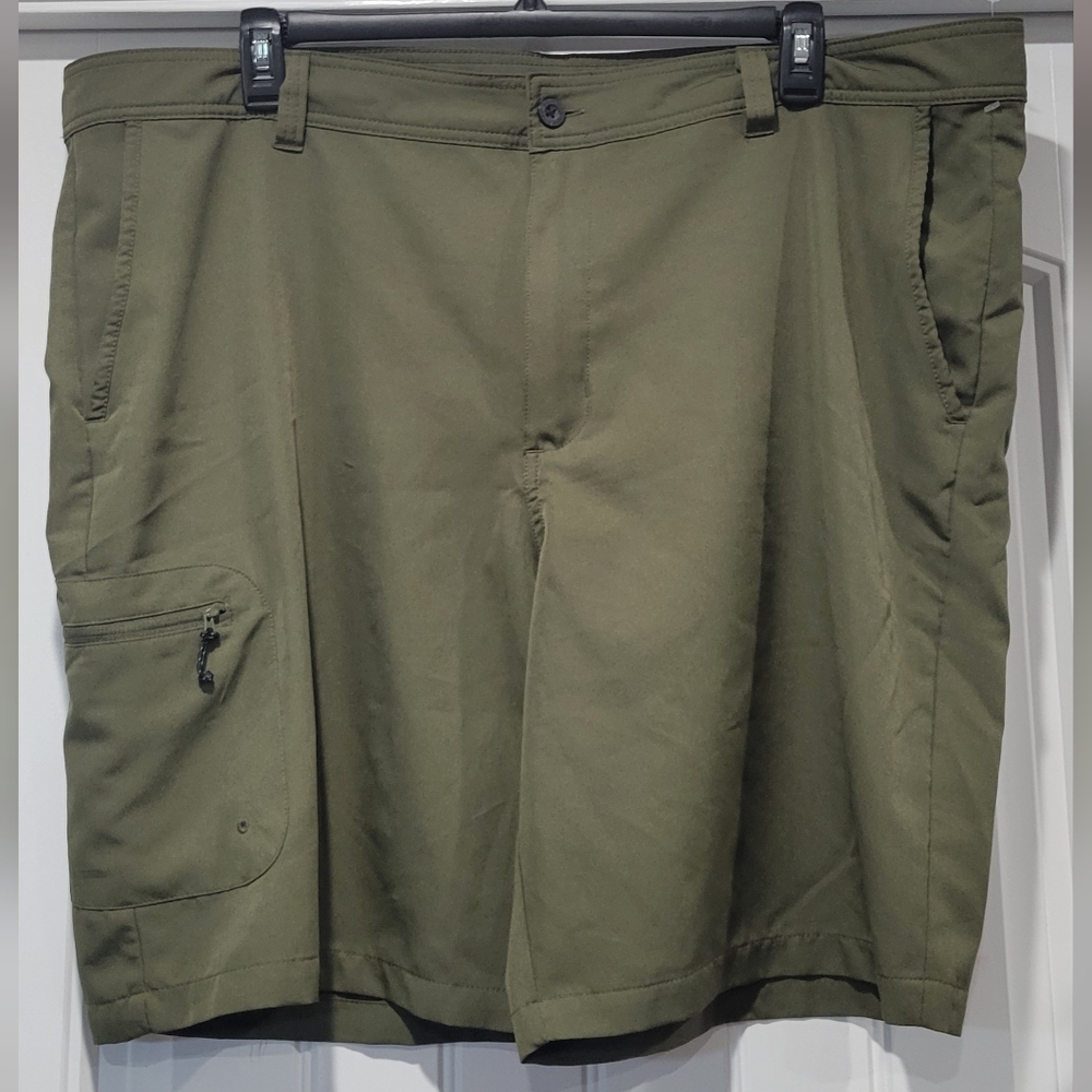 Magellan Outdoors Men's Olive Green Pants